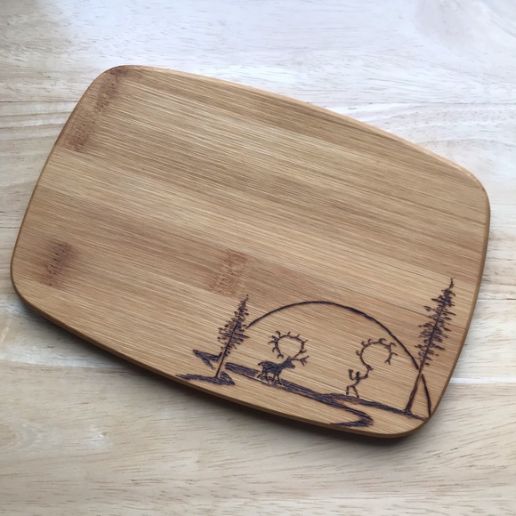 Small Bamboo artisan burned wooden board - Picture 2 of 6